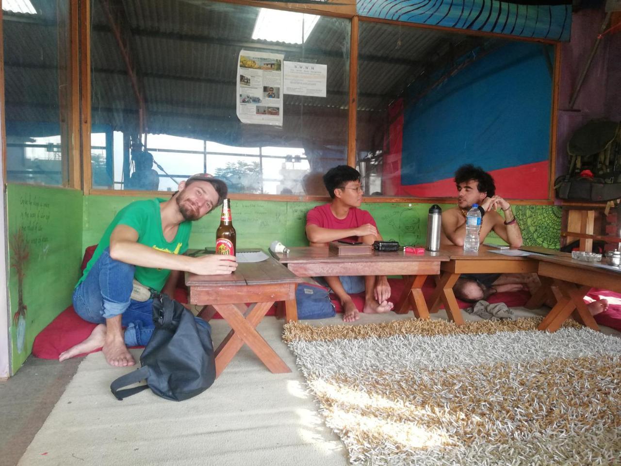 Fireflies Hostel Kathmandu Esterno foto