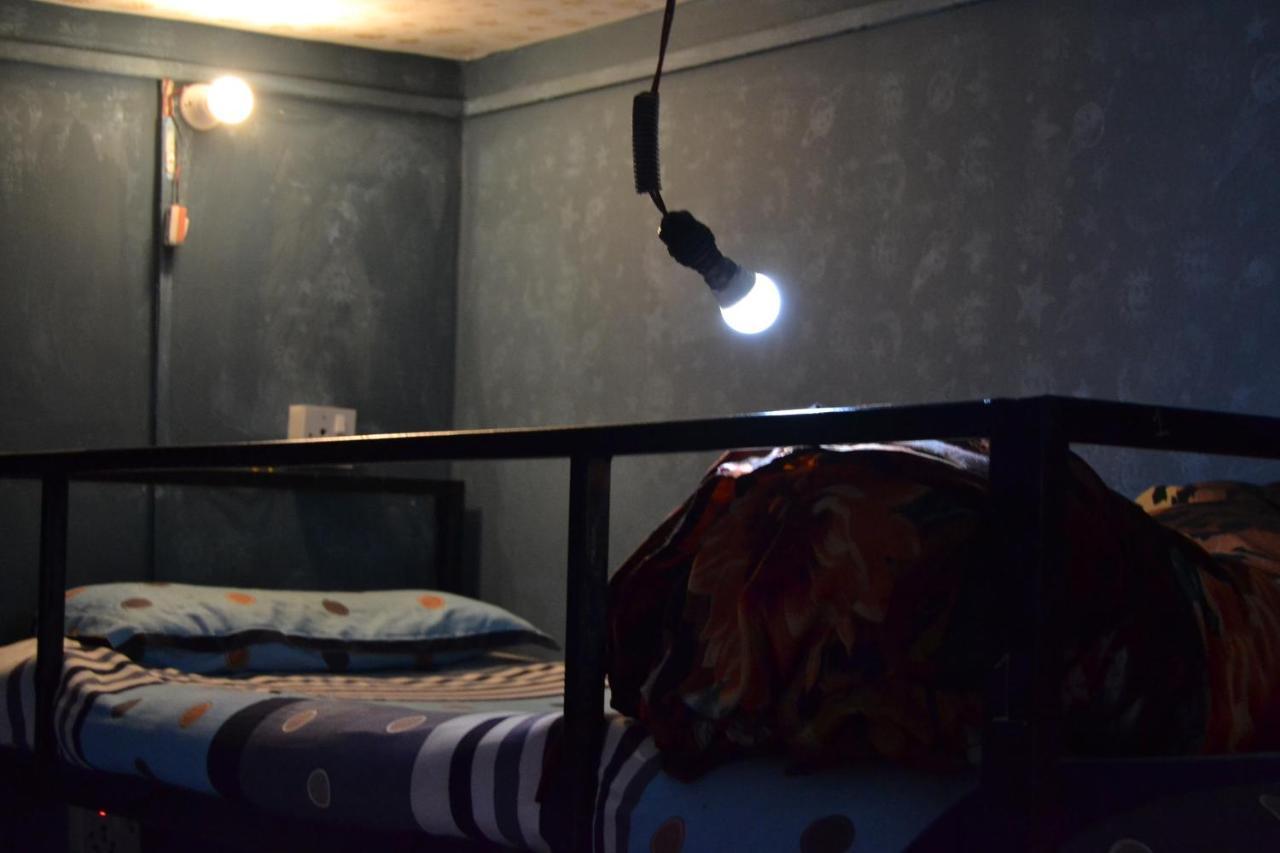 Fireflies Hostel Kathmandu Esterno foto