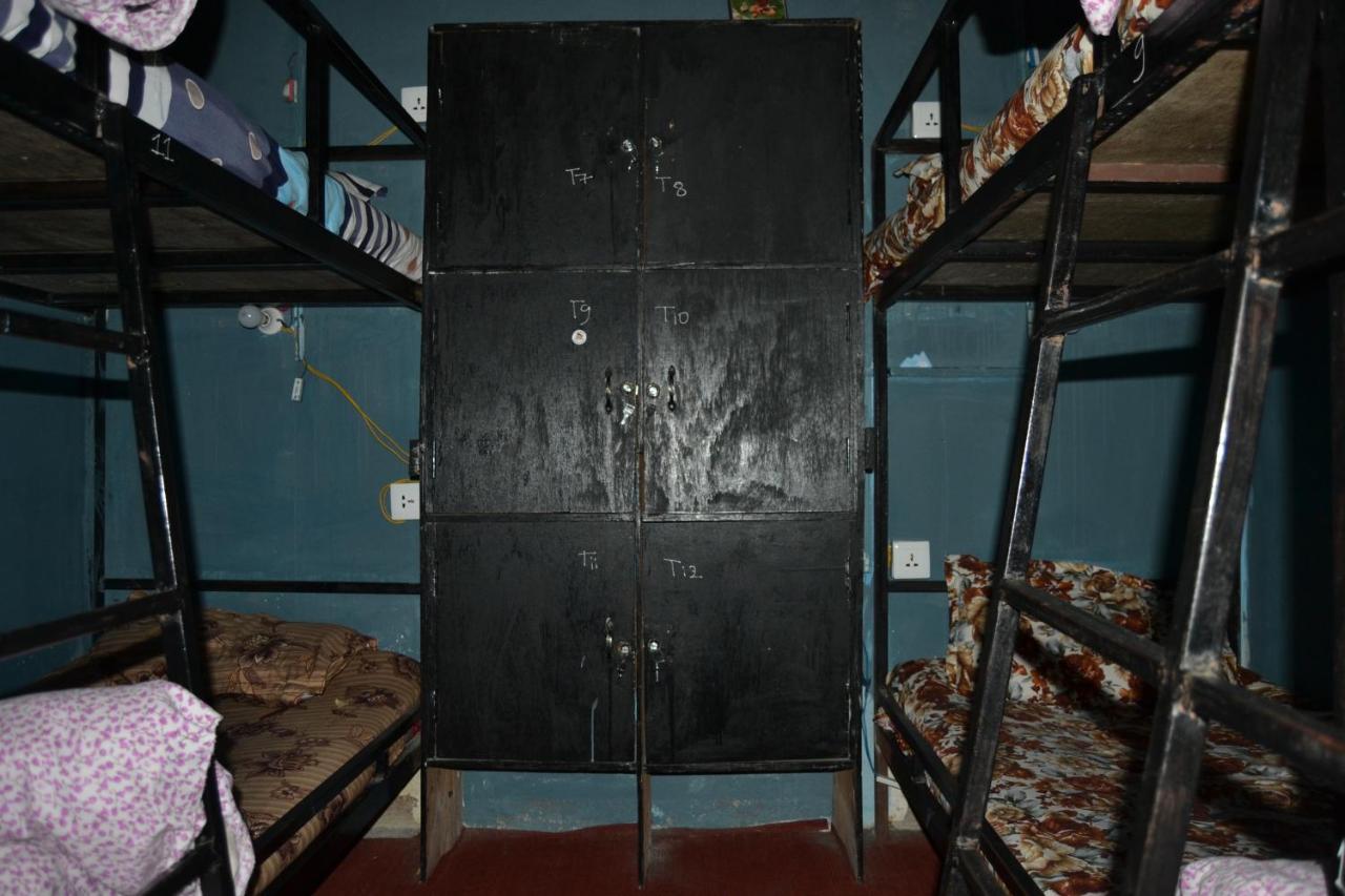 Fireflies Hostel Kathmandu Esterno foto