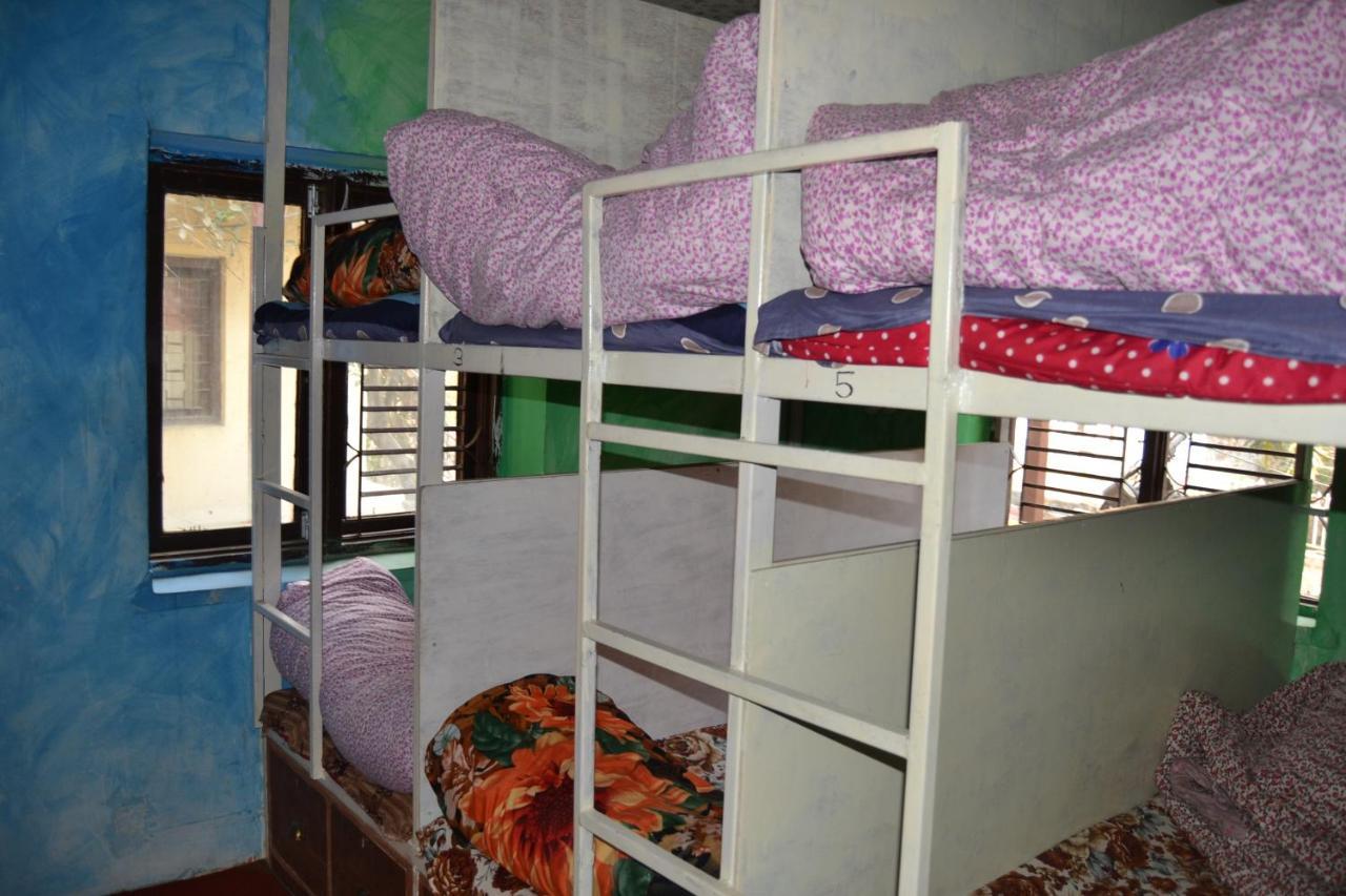 Fireflies Hostel Kathmandu Esterno foto
