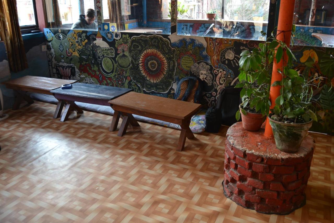 Fireflies Hostel Kathmandu Esterno foto