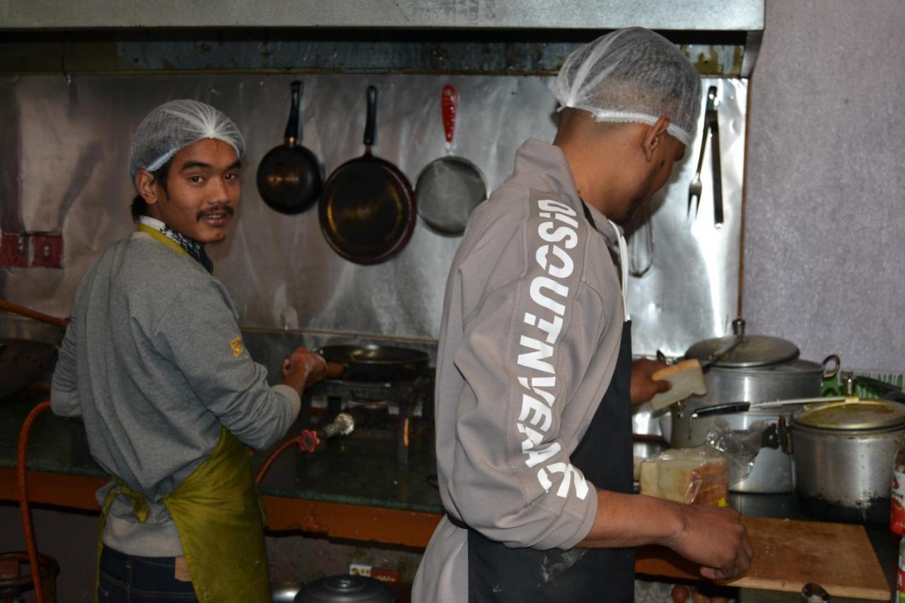 Fireflies Hostel Kathmandu Esterno foto